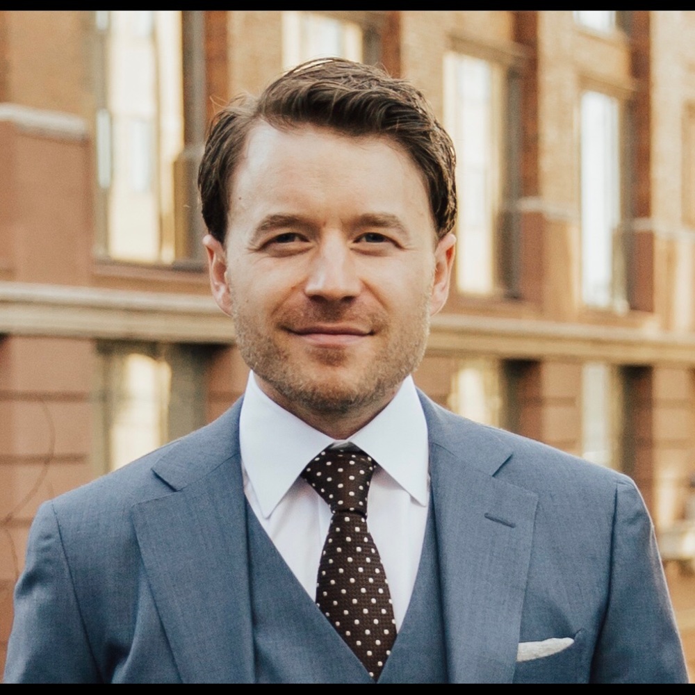 Meet your Posher, Tom